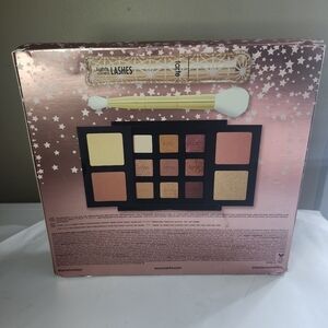 NEW IN BOX- Tarte Treasures Collector Set